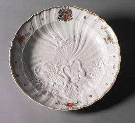 スワン・サービス」の皿 製造者 マイセン磁器工場 ドイツ 1737年～1741年頃（磁器