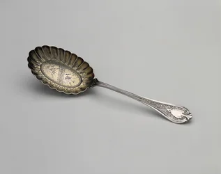 スプーン、c。 1870年（銀と銀の金メッキ）