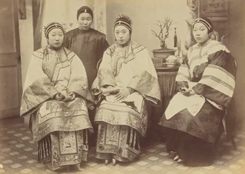 中国人女性