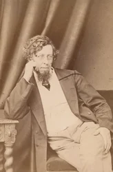 ウィリアム・コリングウッド・スミス、1860年代。