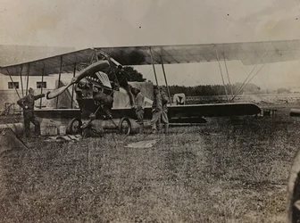 アルバム「Meine weltkriegs - Erinnerungen South-West Front (Carinthia, Italien, South Tyrol) (私の世界大戦-南西戦線の記憶（カリンシア、イタリア、トレンティーノ・アルト・アディジェ）1915/03/1915-12/11/1918 - Josef Zohles Wien ": オーストリアの兵士がミ