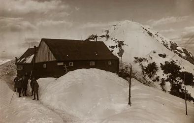 アルバム "Meine weltkriegs - Erinnerungen South-West Front (Carinthia, Italien, South Tyrol) (私の世界大戦-南西戦線の思い出（カリンシア、イタリア、トレンティーノ・アルト・アディジェ）1915年3月31日-1918年11月19日 - Josef Zohles Wien ": 軍のバラック（モノクロ写真