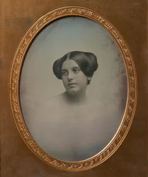 おだんごヘアの若い女性（1850年代クリエイター。ジョサイア・ジョンソン・ホーズ、アルバート・サンズ・サウスワース。