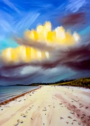 ビーチに広がる黄金色の雲