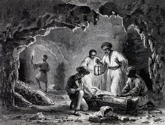 Samoun の洞窟での考古学的発見、Karl Girardet (1813-1871) による描画に基づく彫刻