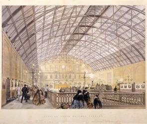 列車と鉄製の屋根が見えるチャリング・クロス駅の内部、ロンドン、1890年頃