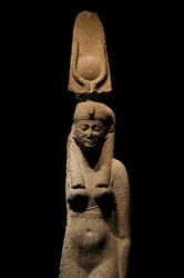 クレオパトラ：エジプト最後の女王の謎に迫る; 展示カタログ; 107ページ; クレオパトラ..., 2011年（写真）