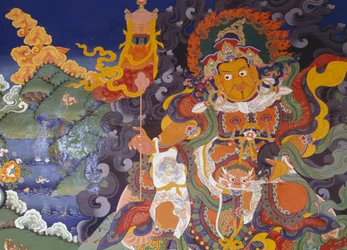 色とりどりの神々を描いたフレスコ画（インド、ジャンムー・カシミール州ラダック地区、ヒマラヤ山脈、ラマユル仏教僧院（ラマユル・ゴンパ