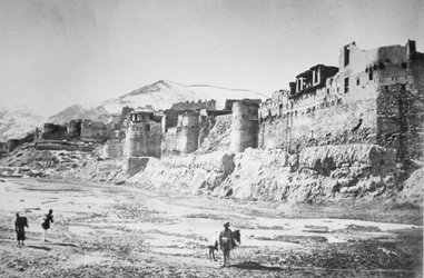 第二次アフガン戦争中のカブールでのバラ・ヒサール 1878-80年（リトグラフ