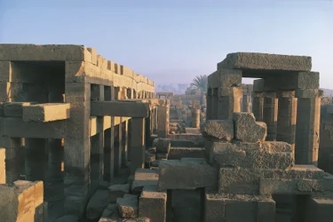 エジプト-古代テーベ（ユネスコ世界遺産登録