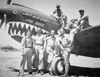 中国では「フライングタイガース」と呼ばれたアメリカの義勇軍のパイロットたち