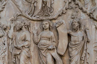 預言者たち、ジェシーの木とメシアの予言の詳細、創世記の物語、ロレンツォ・マイターニ（1275年から1330年以前）による浅浮彫り、イタリア、ウンブリア州、オルヴィエート大聖堂のファサードの第二の支柱