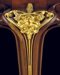 「蘭」の机、1903年頃（マホガニー、金銅、ガラス）（1065877-81も参照）