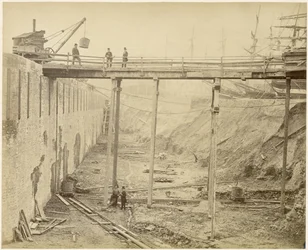 拡大されたライムハウス・ベイスンの建設（ロンドン、1869年5月