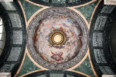 View of the dome of Cybo Chapel, frescoed decorated by Luigi Garzi (1638-1721) (View of the dome of Cybo Chapel frescoed by Luigi Garzi) Rome Basilica di Santa Maria del Popolo (Church of Santa Maria del Popolo), Cybo Chapel