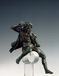 ギリシャ美術：「馬上のマケドニア王アレクサンドロス大王（紀元前356-323年）」。シキュオンのリュシッポス（紀元前395-305年）による紀元前4世紀のブロンズ彫刻。イタリア、ローマ、ヴィラ・ジュリア国立博物館