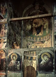 1313年に描かれたイコノスタスと後陣、フレスコ画