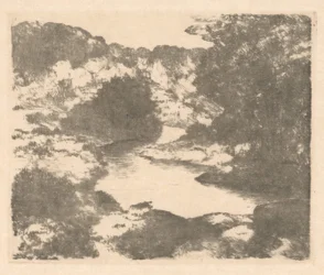 川のある丘陵の風景