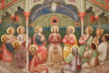 「ペンテコステ」、祈る聖人と聖母マリア、鳩の詳細、1420年頃（フレスコ画）