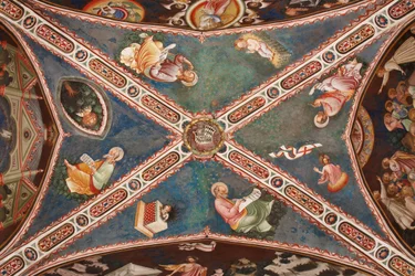 4人の伝道者、三位一体と生命の木、神秘的な子羊、飼い葉桶の祝福の幼子イエス、復活したキリストを表すフレスコ画のあるボールトの眺め、コントラリ礼拝堂、ヴィニョーラ要塞、1420年頃（写真）