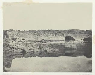ナイル川北岸のアブ・コリ村（ヌビア、フィロエの北側から撮影、184951年）。