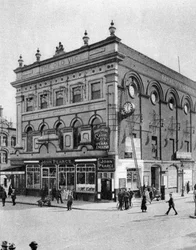 The Old Vic、ロンドン、1926-1927