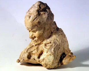 男の頭」（石膏にワックス）