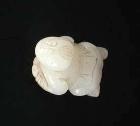 少年の像 明時代（1368-1644）（翡翠）