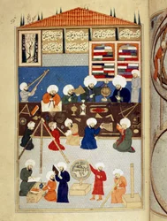 科学とイスラム。"1577年にムラード3世の下でイスタンブールに建設されたアラブの科学者タチ・アル・ディン（Taqi al Din or Takiyuddin）（1526-1585）の天文観測所の説明、天文学者が楽器を使って作業する様子" Manuscript miniature ms.FY1404 "