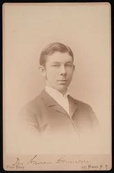1891年から1893年までのアイラ・ウォーレン・デニソンの肖像。
