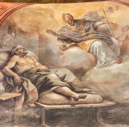 イタリア、タラント、大聖堂のサン・カタルド礼拝堂、丸天井と太鼓に描かれた1714年のパオロ・デ・マッテイ作の聖人の生涯を描いたフレスコ画（写真）。
