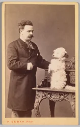 男と彼の犬の肖像、c。 1880年。