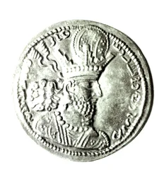 Shapur II（310-79）、Sassanian（silver）のプロファイルを描いたコインの表側（逆については162414を参照）