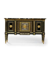 Louis XVI meuble d&39;appui、c.1785-90（オルモルに取り付けられた真ちゅうとピューターをはめ込んだ茶色のべっ甲と寄木細工）