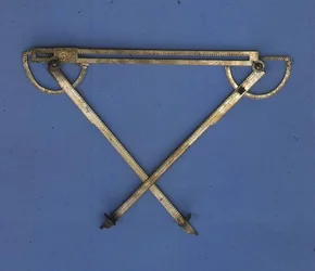 トリゴノメーター、1580年頃（真鍮