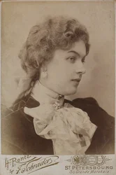 アナスタシャ・ドミトリエフナ・ビャルツェワ、1871～1913年、1890年代半ば。