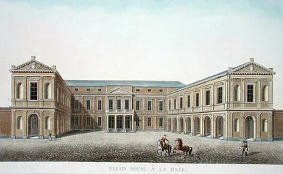 ハーグのパレ・ロワイヤル、1827年に出版されたピエール・ジャック・ゲトゲトビュールの「Choix des Monuments, Edifices et Maisons les plus remarquables du Royaume des Pays-Bas」より（アクアチント）