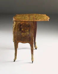 ルイ15世の箪笥、c.1765-70（オルモルに取り付けられたチューリップウッド、シカモア、アマランサス、寄木細工）（463003、463004、465391も参照）