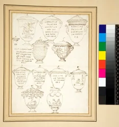 大理石製の蓋付き骨壷12個。(ペン)
