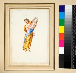 ドラムを叩くドレープの人物（黒チョーク、一部はペンと茶色のインク、水彩で着色）。