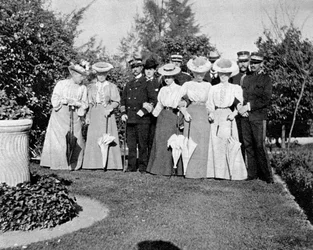 アテネの家族グループ、1908年。