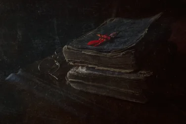 古書、赤い花