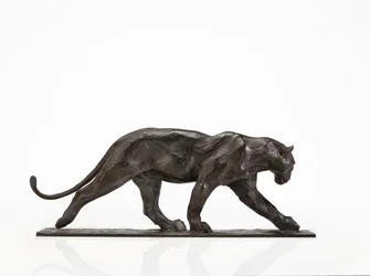 パンサーウォーキング、後脚上げ、1904年頃（青銅色の緑青）