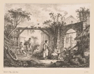 家への門を通して見える中庭の眺め