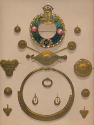 金の装飾品とブローチ、1863年。