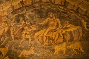 サイクロプスの床のモザイク、Villa Romana del Casale、Piazza Armerina、シチリア、イタリア (写真)