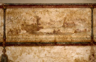 ローマ美術紀元前25-19年頃のフレスコ画「バイレムとトリレメのある海上の光景」。薄さ73 cm ローマ、ローマ国立博物館(o delle Terme)