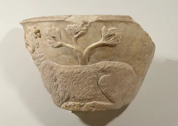 石棺の破片、3世紀（大理石）