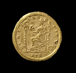 コンスタンティヌス1世のソリダス（逆）、大王（AD 306-AD 337）。碑文：FIDES EXERCITVS（ゴールド）（表側は119150を参照）