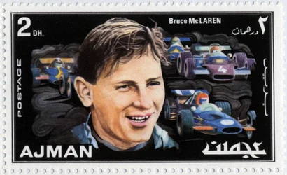 アラブ首長国連邦、ネオ・ゼランドの自動車ドライバーBruce Mc Laren(1937-1970)をモチーフにした切手を発行